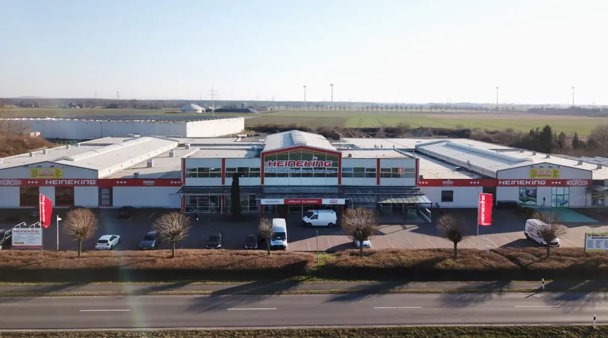 Heineking Fachmarktzentrum in Landesbergen – Außenansicht
